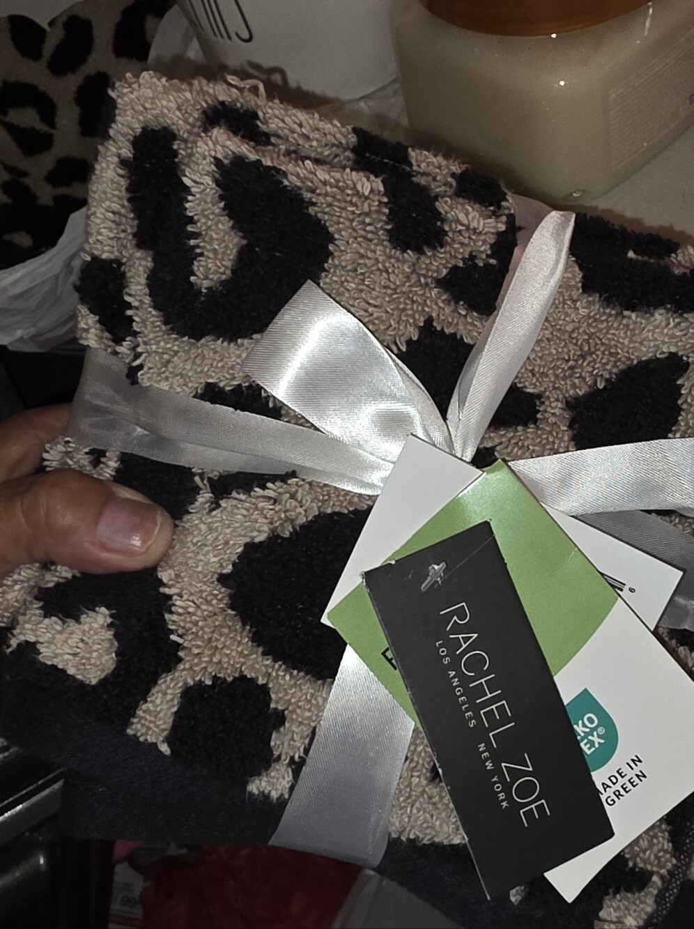Rachel Zoe Black and Cream Leopard Bath Rug And Towel Set - Picture 7 of 16